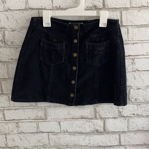 black corduroy buttoned skirt